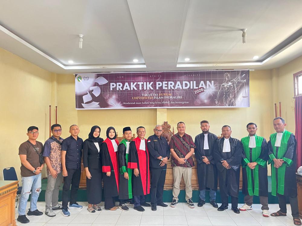 Hubungkan Teori dan Praktik, 42 Mahasiswa RPL FH UNISI Gelar Peradilan Semu