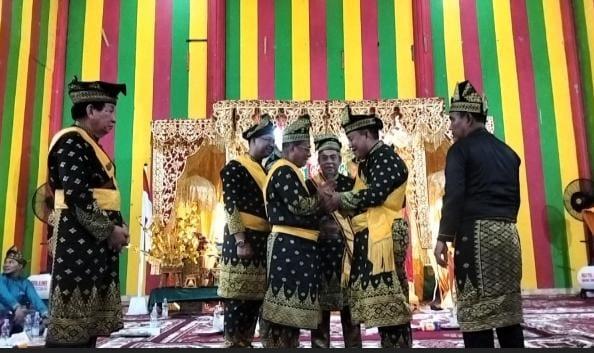 Fuad Ahmad Dikukuhkan sebagai Ketua Umum MKA LAMR Rohil