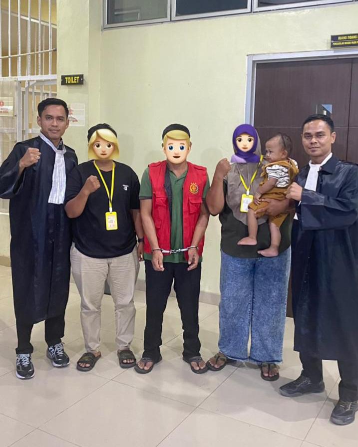 dari-tuntutan-jaksa-2-tahun-hakim-vonis-dewarsyah-6-bulan-penjara-perkara-curi-brondolan-pt-ekadura