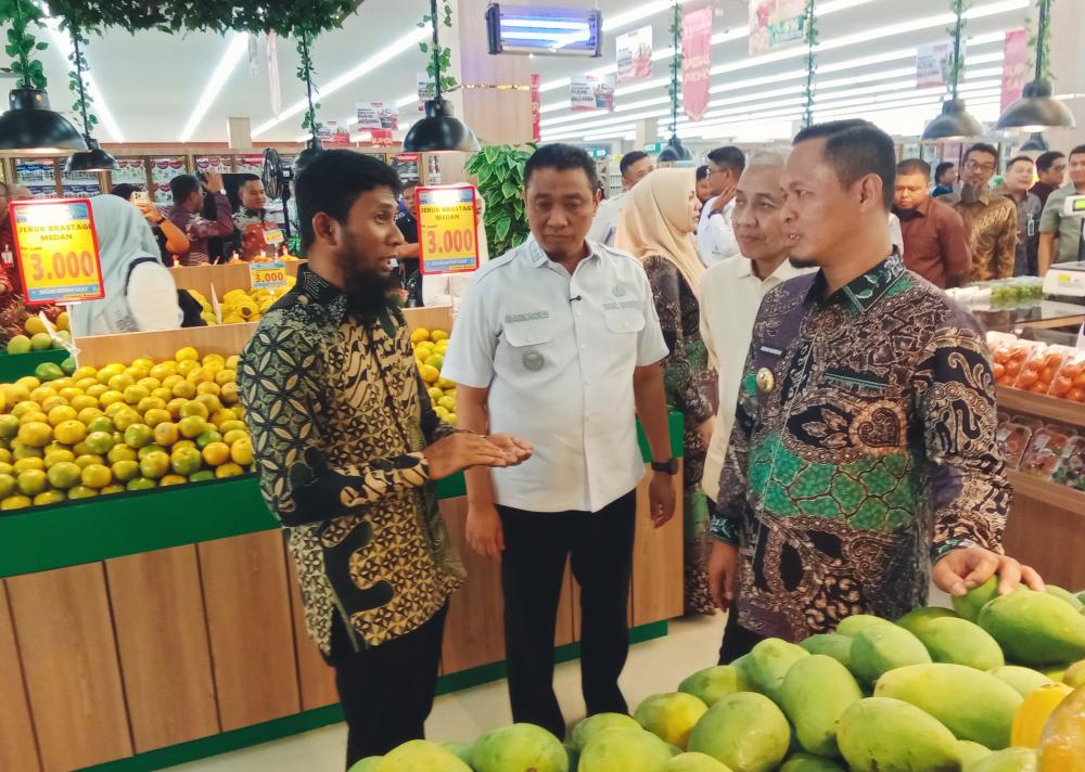 Cabang Ketiga Budiman Swalayan Dibuka, Wali Kota Pekanbaru : Iklim Investasi Terus Berkembang