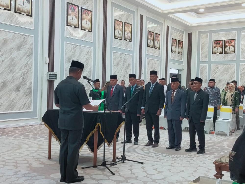 bupati-kampar-resmi-lantik-ketua-dan-wakil-ketua-baznas-kampar-20262031