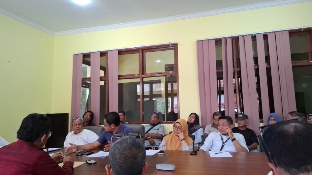 Sudahlah, Bayar Saja! - Kazzaini Geram Dirut Riau Pos Berkelit Soal Pesangon