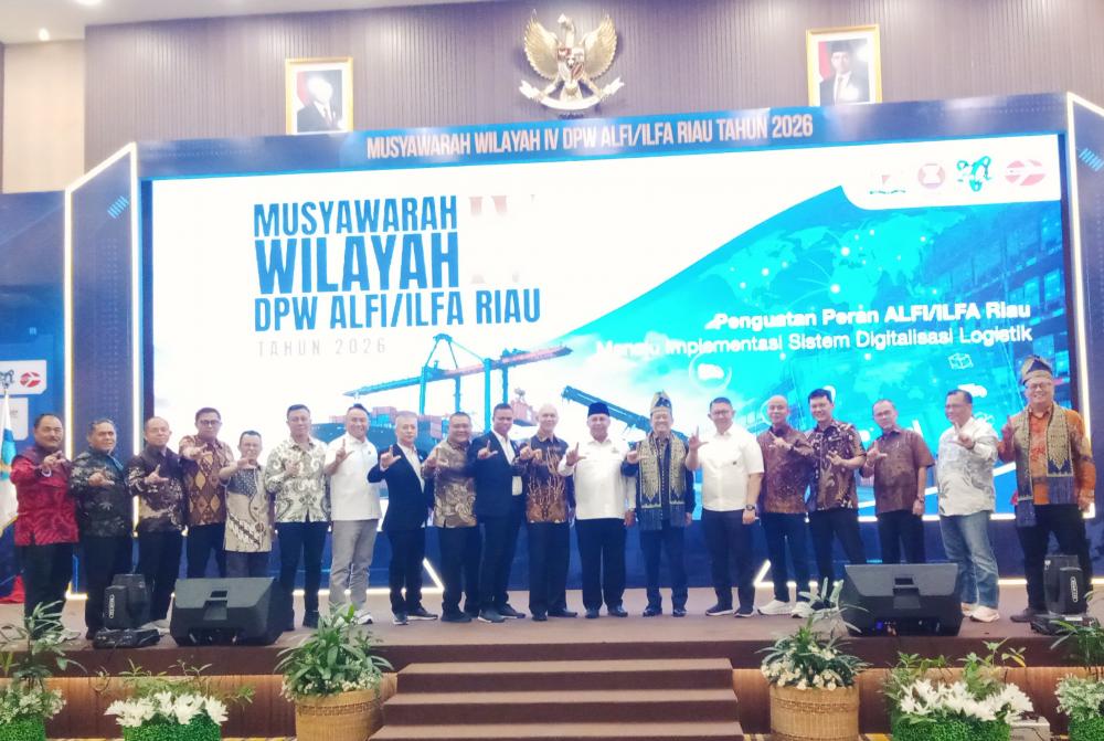 dongkrak-eksporimpor-alfiilfa-riau-perkuat-transformasi-digital-dan-rantai-logistik