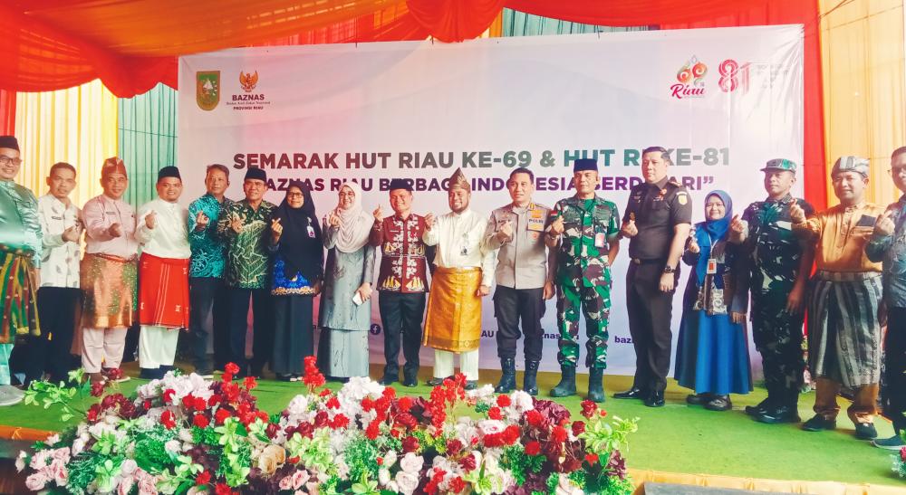 semarak-hut-riau-ke-69-dan-hut-ri-ke-81-baznas-riau-perkuat-komitmen-penyaluran-zakat-