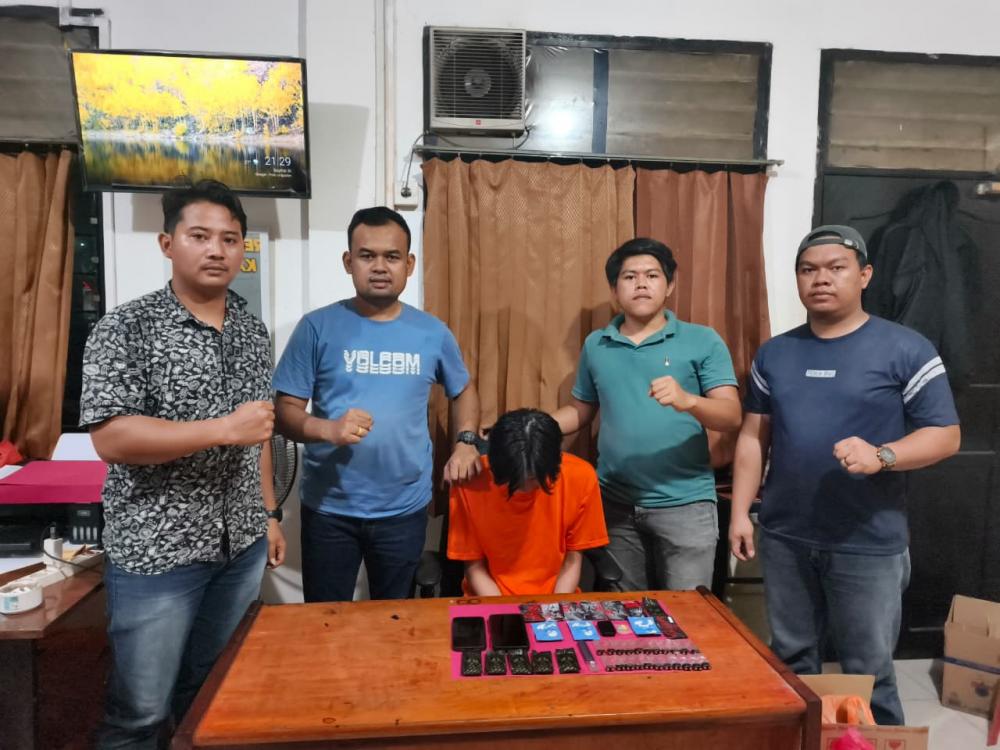 polsek-kateman-ungkap-dugaan-peredaran-narkotika-satu-pria-diamankan-bersama-ekstasi-dan-etomidate