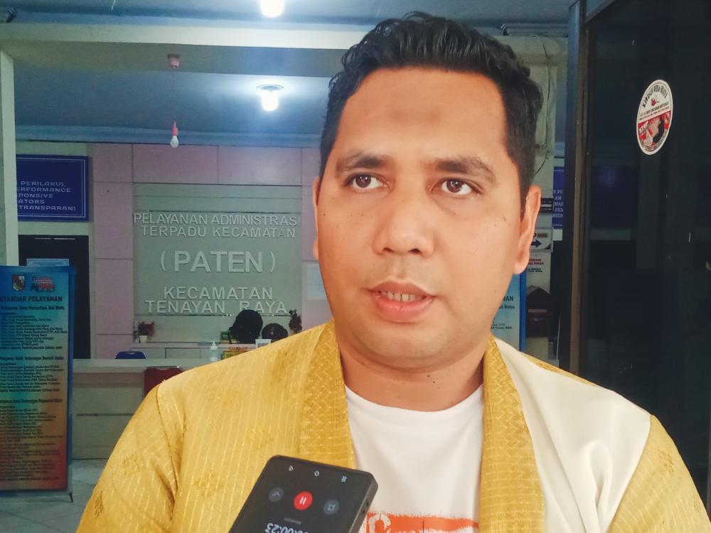 Hindari Pungli Dalam Melayani Masyarakat, Camat : Kalau Bisa Cepat Kenapa Harus Lambat