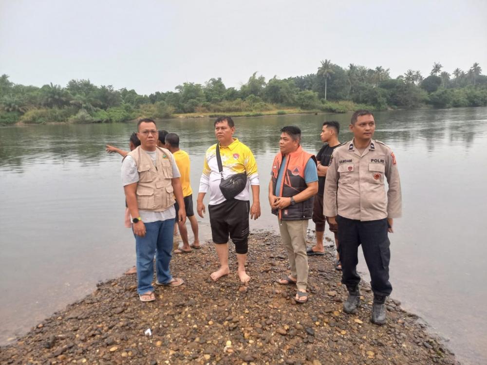 korban-tenggelam-belum-ditemukan-polsek-kampar--pihak-terkait-masih-lakukan-pencarian-