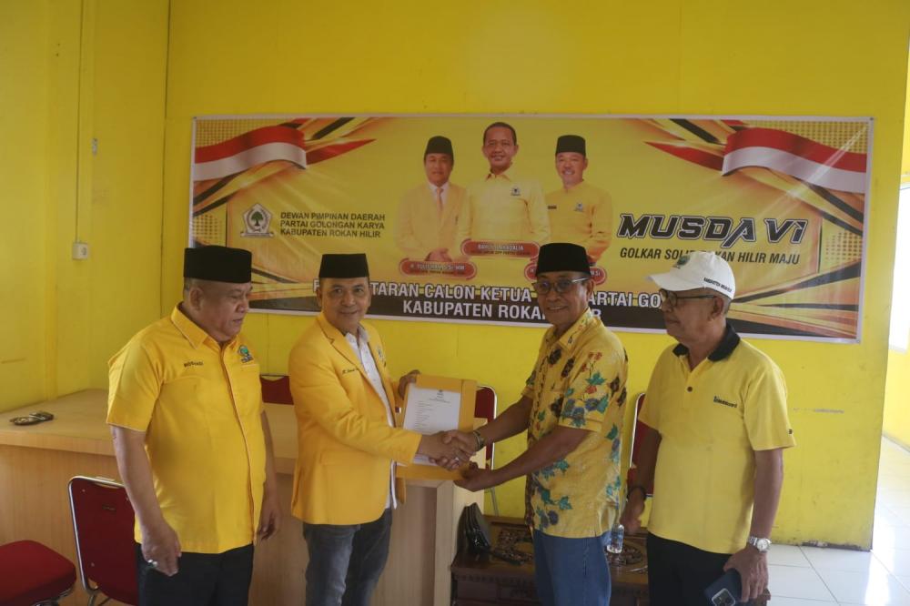 Bupati Bistamam Maju Calon Ketua DPD II Golkar Rohil