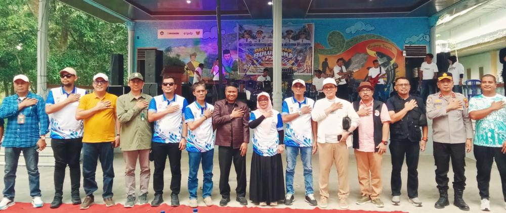 wabup-kampar-buka-pacu-sampan-buluhcina-2026-dorong-jadi-event-wisata-nasional
