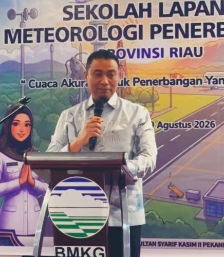 pemko-pekanbaru-apresiasi-bmkg-dorong-literasi-sekolah-meteorologi-penerbangan