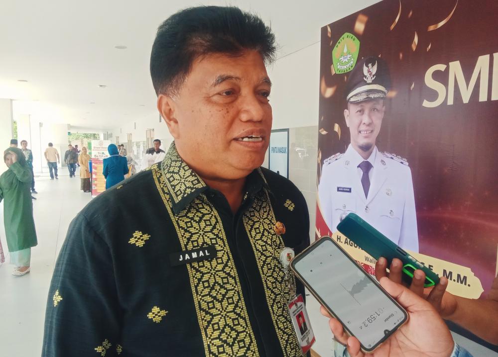 pemko-pekanbaru-nilai-lulusan-smkf-ikasari-menjawab-kebutuhan-kesehatan-masyarakat