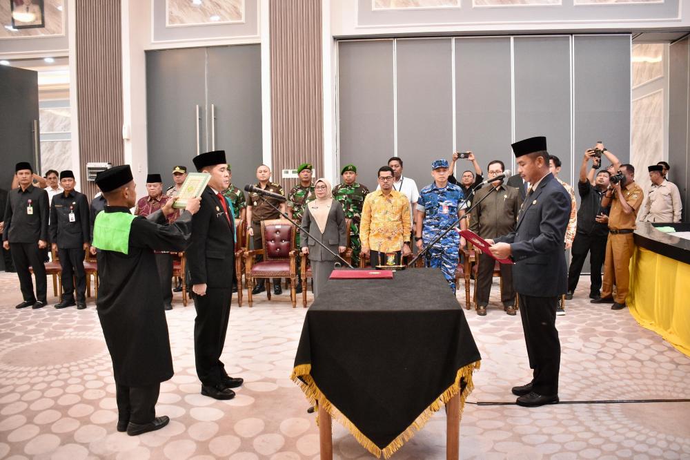 hadiri-pelantikan-sekda-kampar-wabup--sesuai-tahapan-dan-memang-harus-segera-dilantik-