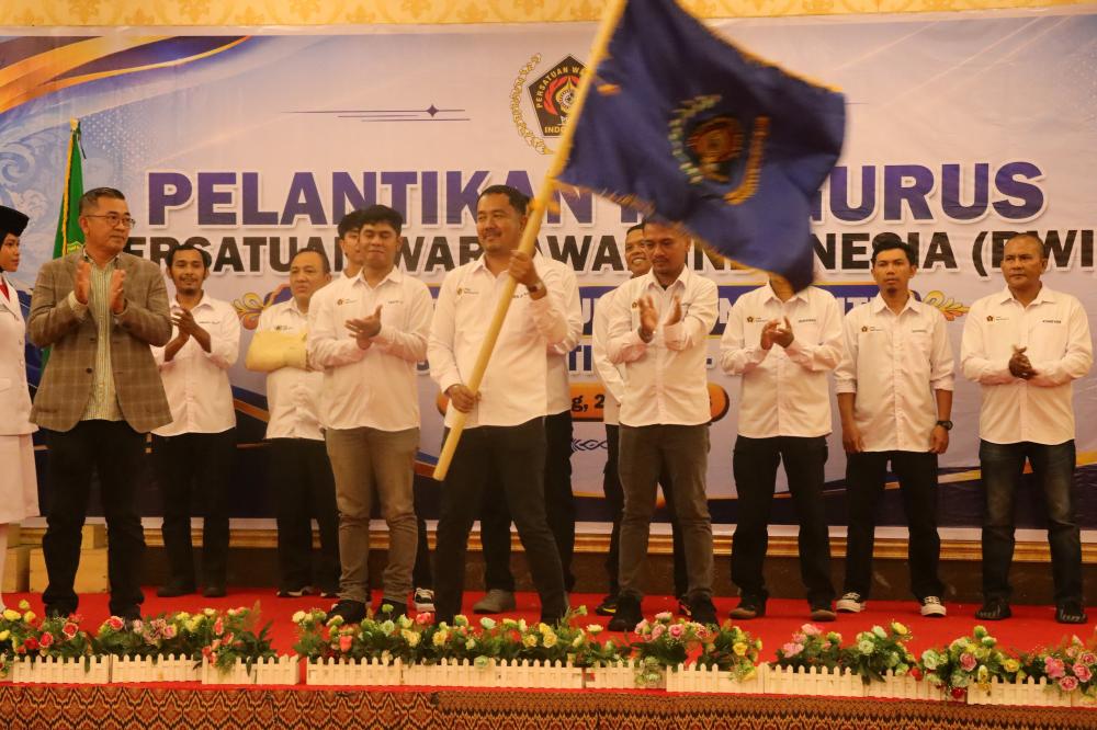 pengurus-pwi-kepulauan-meranti-periode-2026–2029-resmi-dilantik