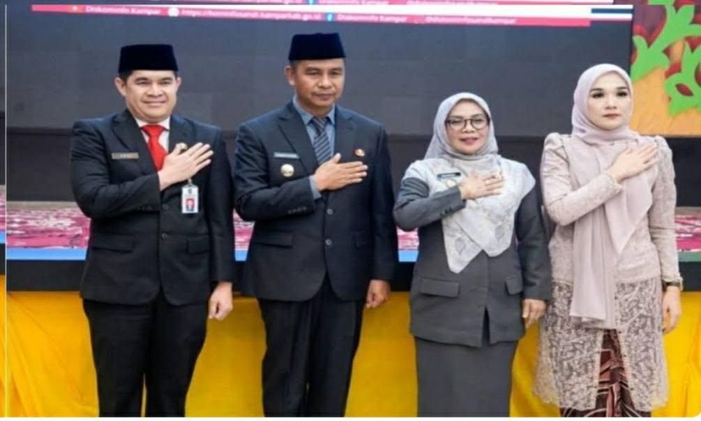 dr-ardi-mardiansyah-resmi-dilantik-bupati-kampar-jabat-sekda