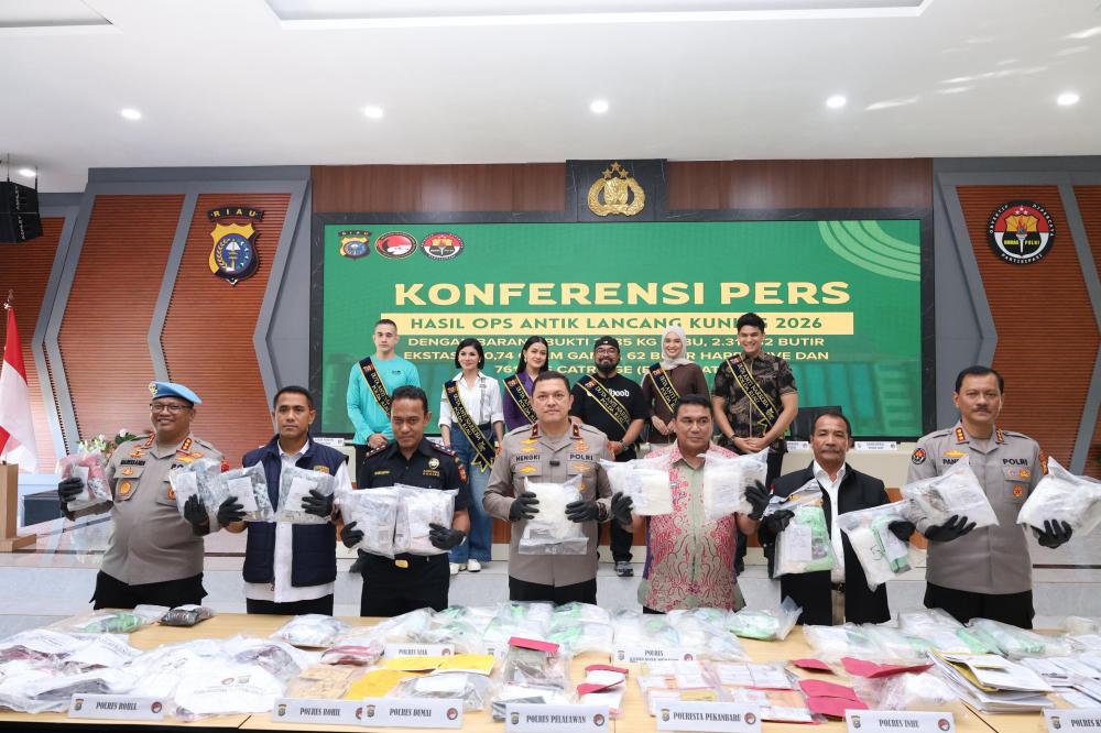 polda-riau-komitmen-perang-lawan-narkoba-557-tersangka-diamankan-dalam-operasi-antik-lk-2026