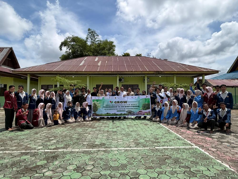 SKK Migas dan EMP Group Tanam Ribuan Pohon di Wilayah Hulu Migas Riau