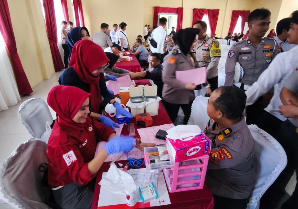 Donor Darah Polres Kampar, dr Rica Amalia : Setetes Darah Kita, Nyawa Bagi Sesama