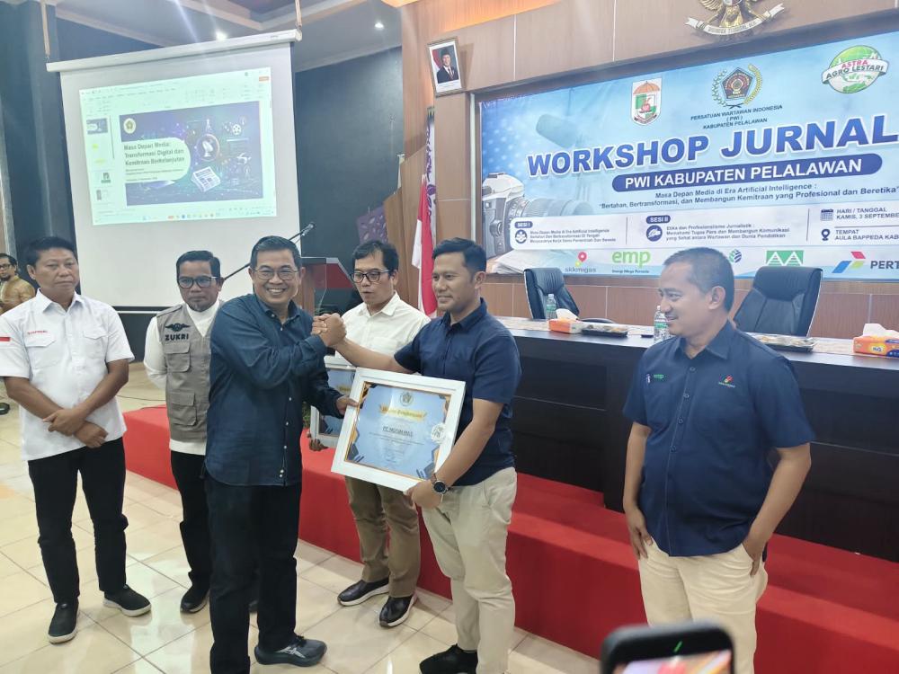 Komitmen Bangun Kemitraan dengan Insan Pers, PT Musim Mas Diganjar Mitra PWI Pelalawan
