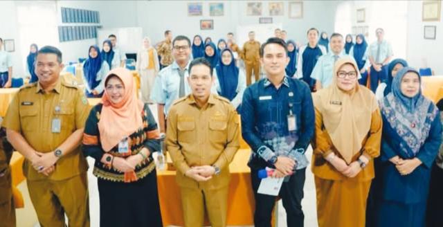 goes-to-school-dpd-ri-di-sman-8-pekanbaru-kenalkan-peran-legislatif-kepada-peserta-didik-