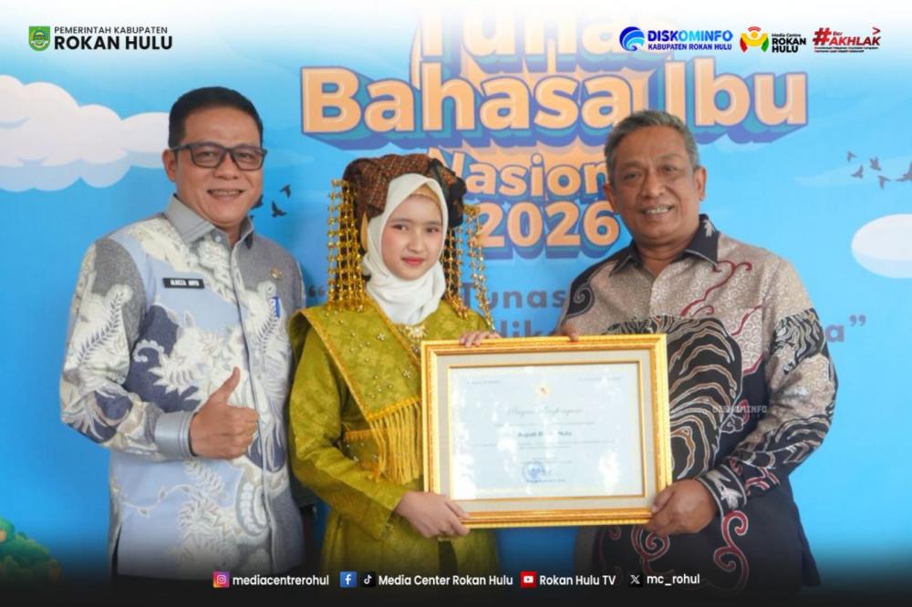 Satu-satunya di Riau, Rokan Hulu Raih Penghargaan Tertinggi Revitalisasi Bahasa dari Kemendikdasmen